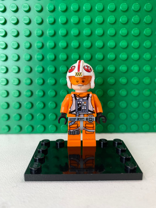 LEGO Star Wars Minifigure. Luke Skywalker pilot. sw0952