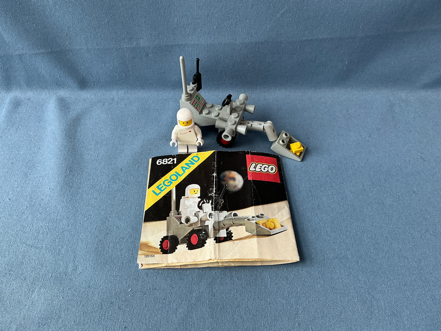 LEGO Classic Space. Shovel Buggy. 6821. (Used)