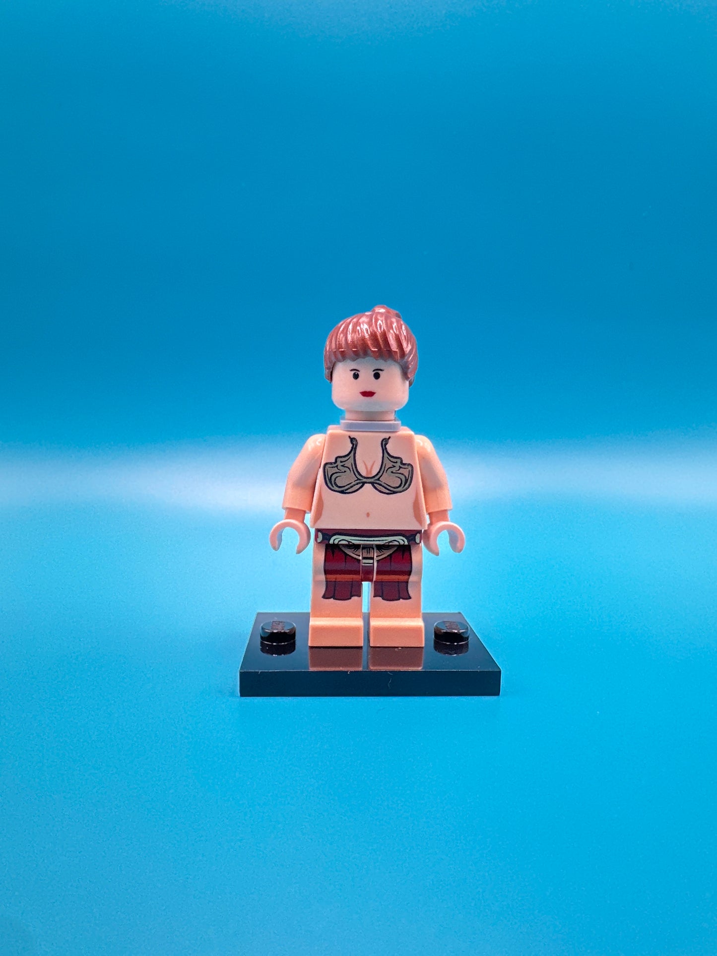 LEGO Star Wars Minifigure. Princess Leia - Jabba Slave outfit. sw0085