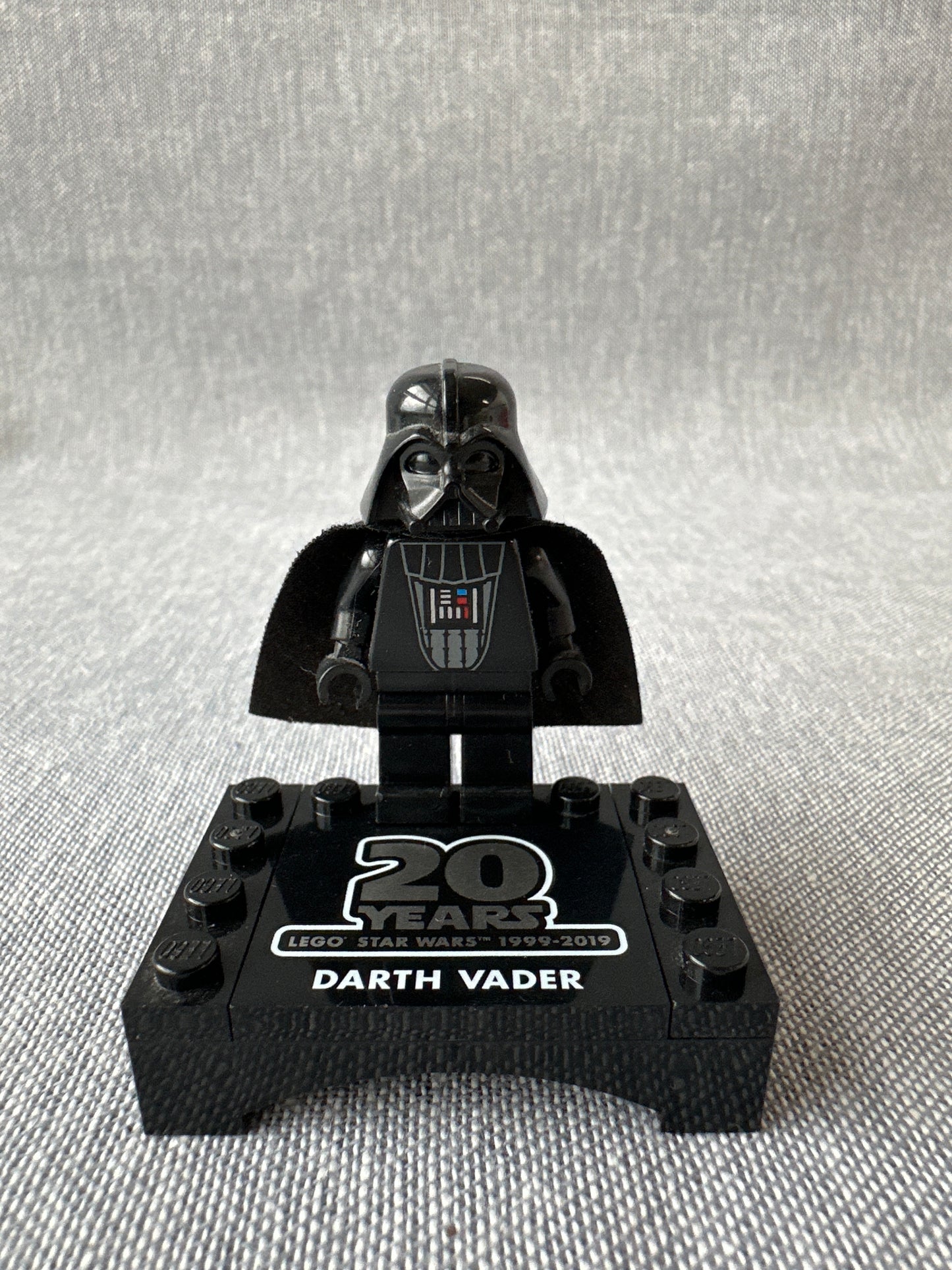 LEGO Star Wars minifigure. Darth Vader (20th Anniversary Torso). sw1029