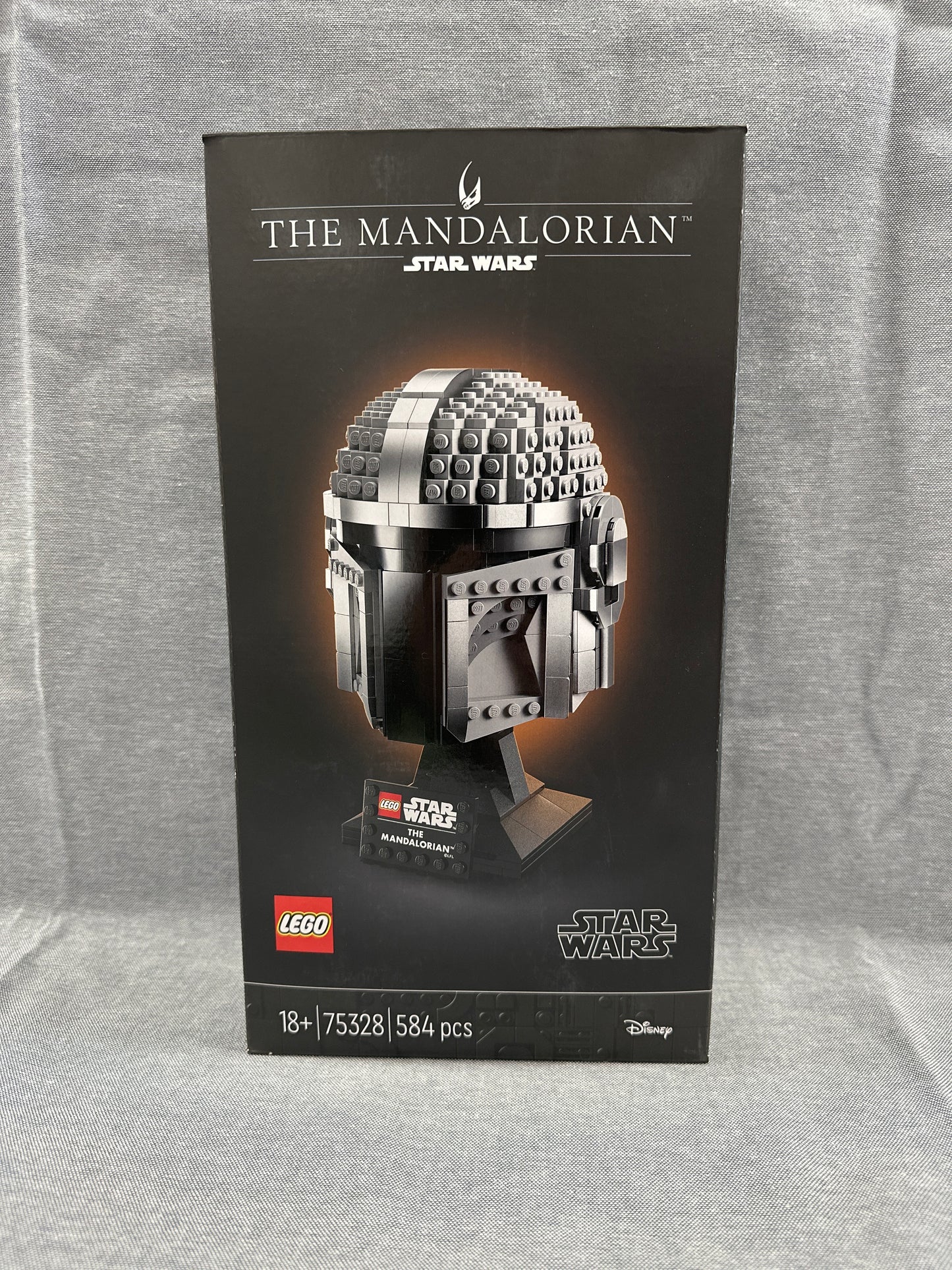 LEGO Star Wars. Mandalorian helmet. 75328.