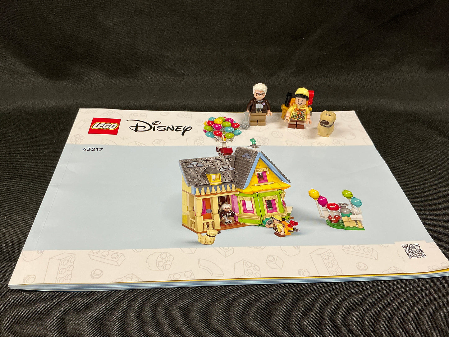LEGO Disney. Up House. 43217. Used