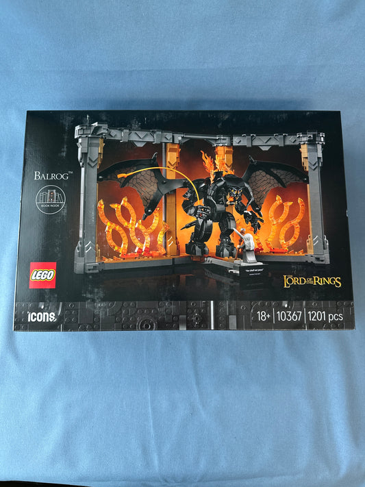 LEGO Lord of the Rings. Balrog book nook. 10367