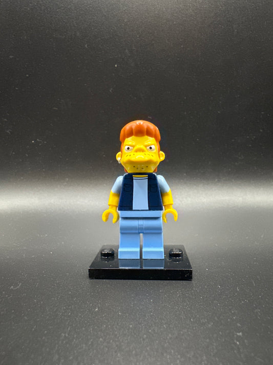 Lego The Simpsons minifigure. Snake. sim024