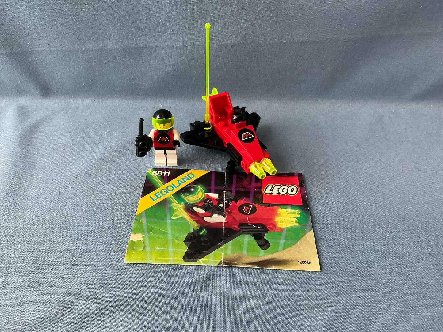 LEGO M TRON. Pulsar Charger. 6811. (Used)