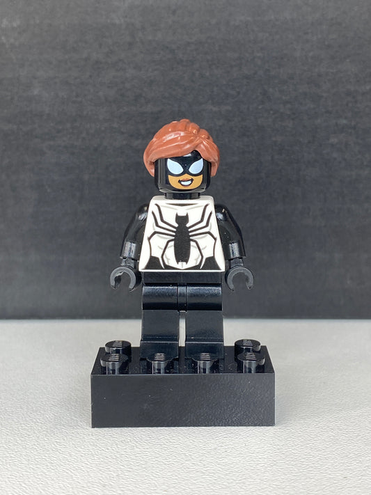 LEGO Super Hero’s minifigure. Spider Girl. sh0615