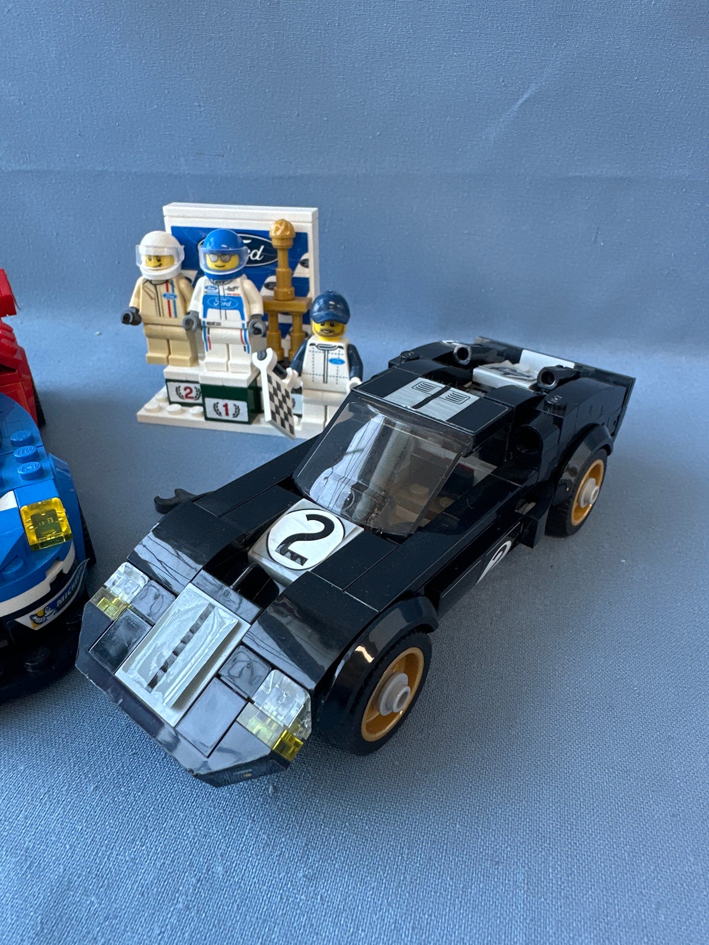 LEGO Speed Champions. 2016 Ford GT and 1966 Ford GT40. 75881. (Used)