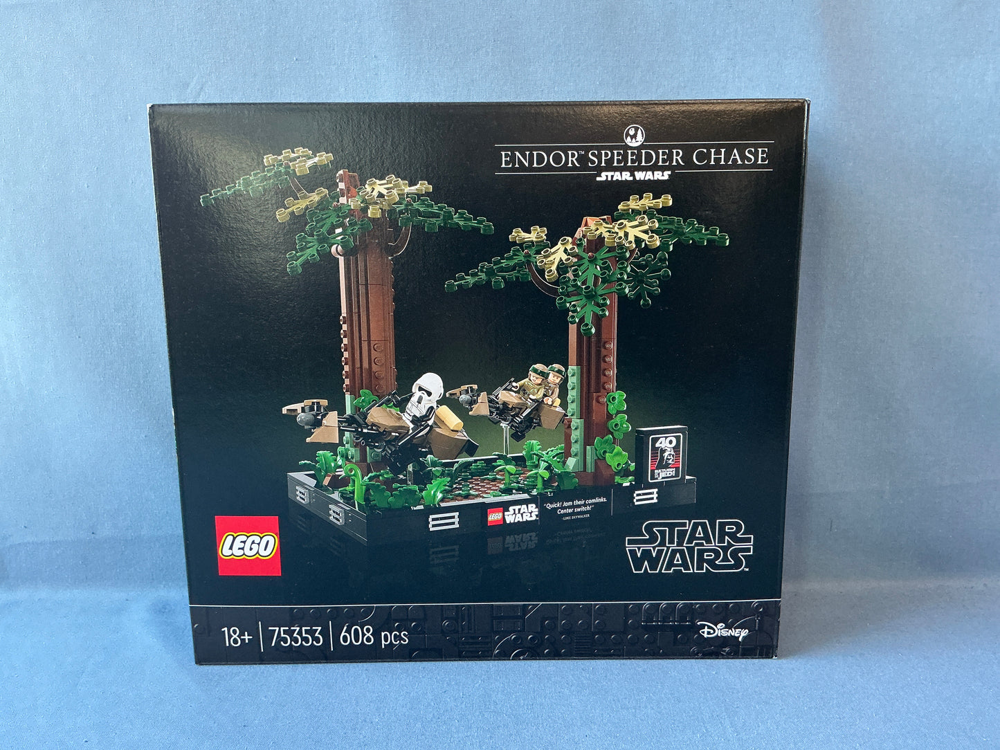 LEGO Star Wars. Endor Speeder Chase Diorama. 75353