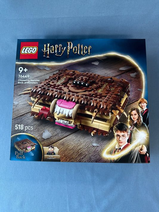 LEGO Harry Potter. Chomping Monster Book of Monsters. 76449
