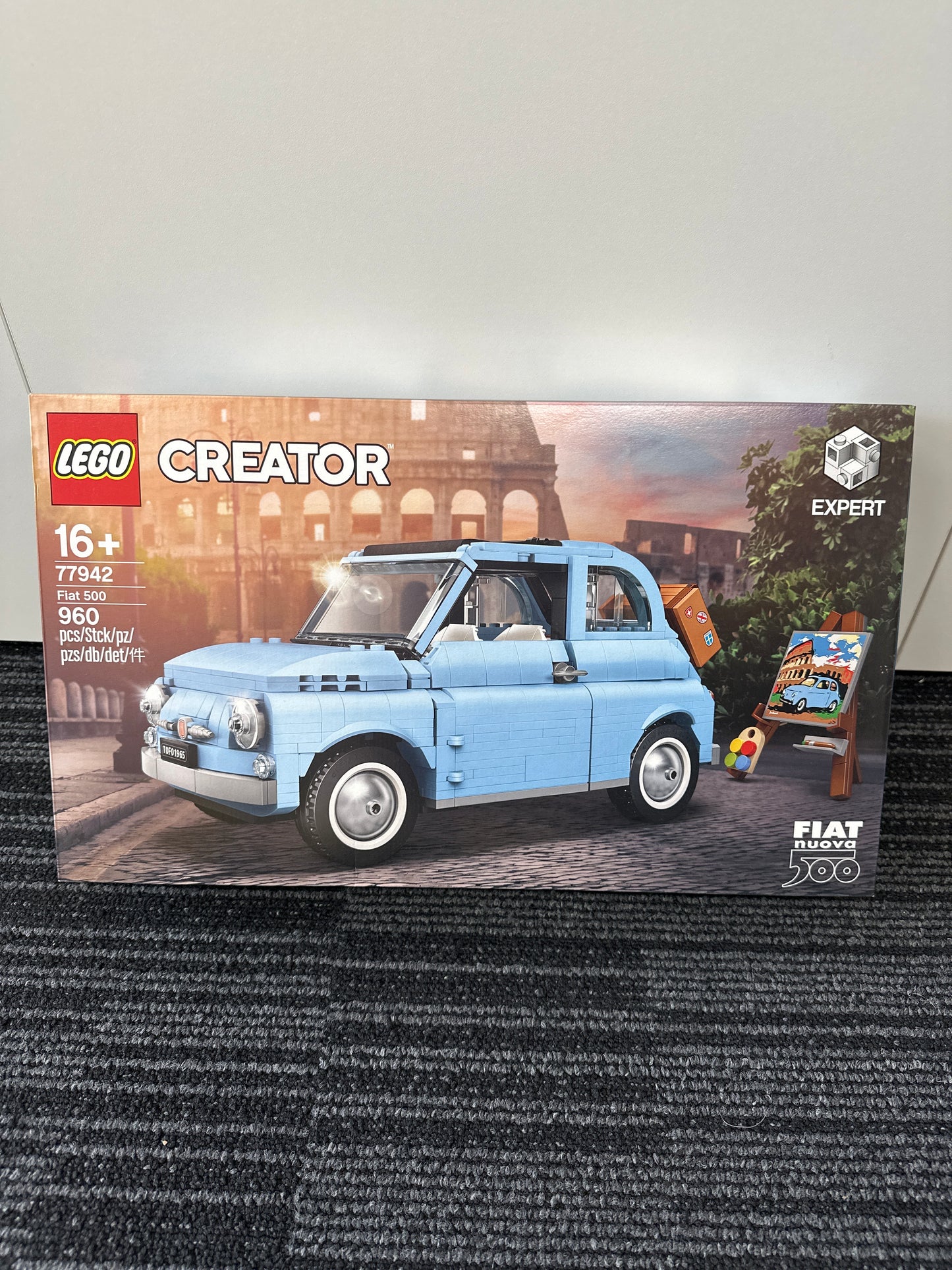 LEGO Creator. Fiat 500 (Bright Light Blue edition). 77942