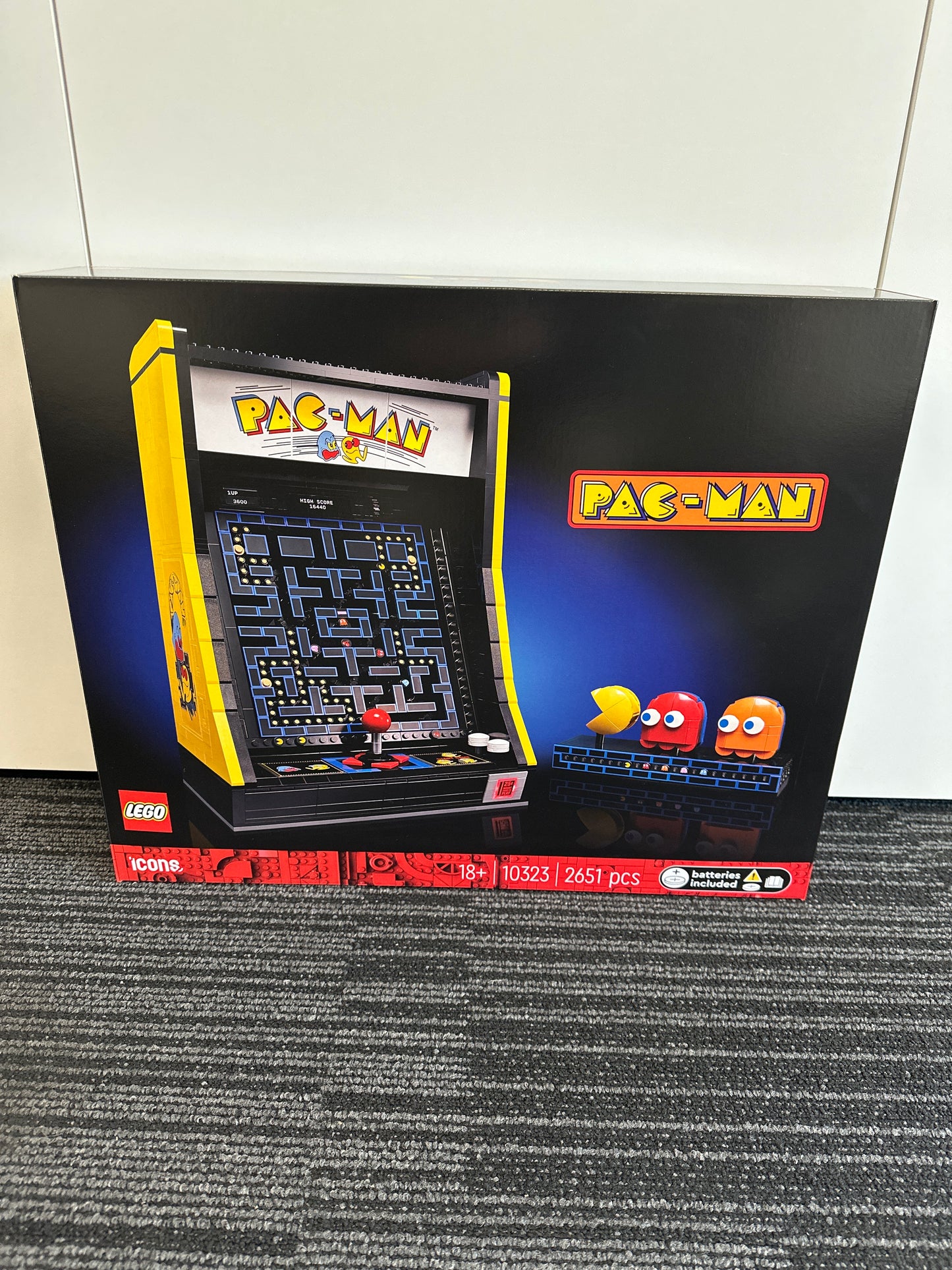 LEGO icons. PAC Man. 10323