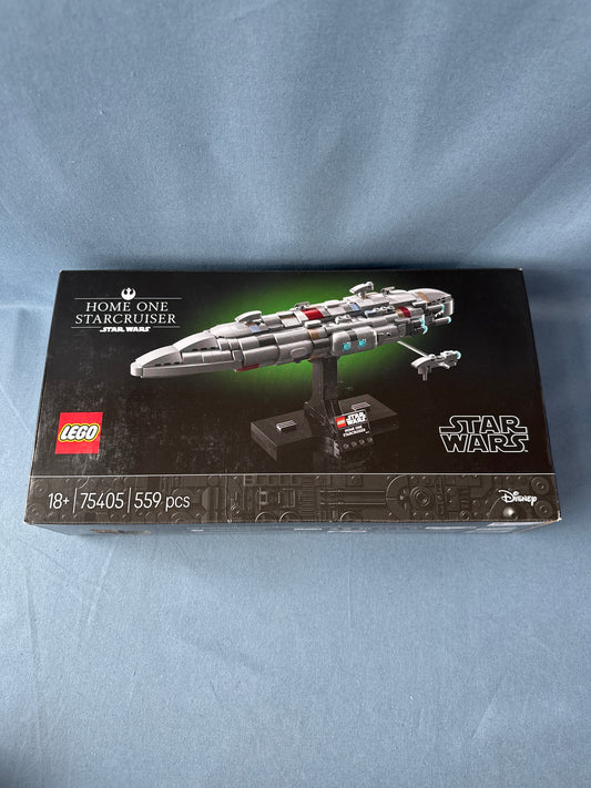 LEGO Star Wars. Home One Starcruiser. 75405