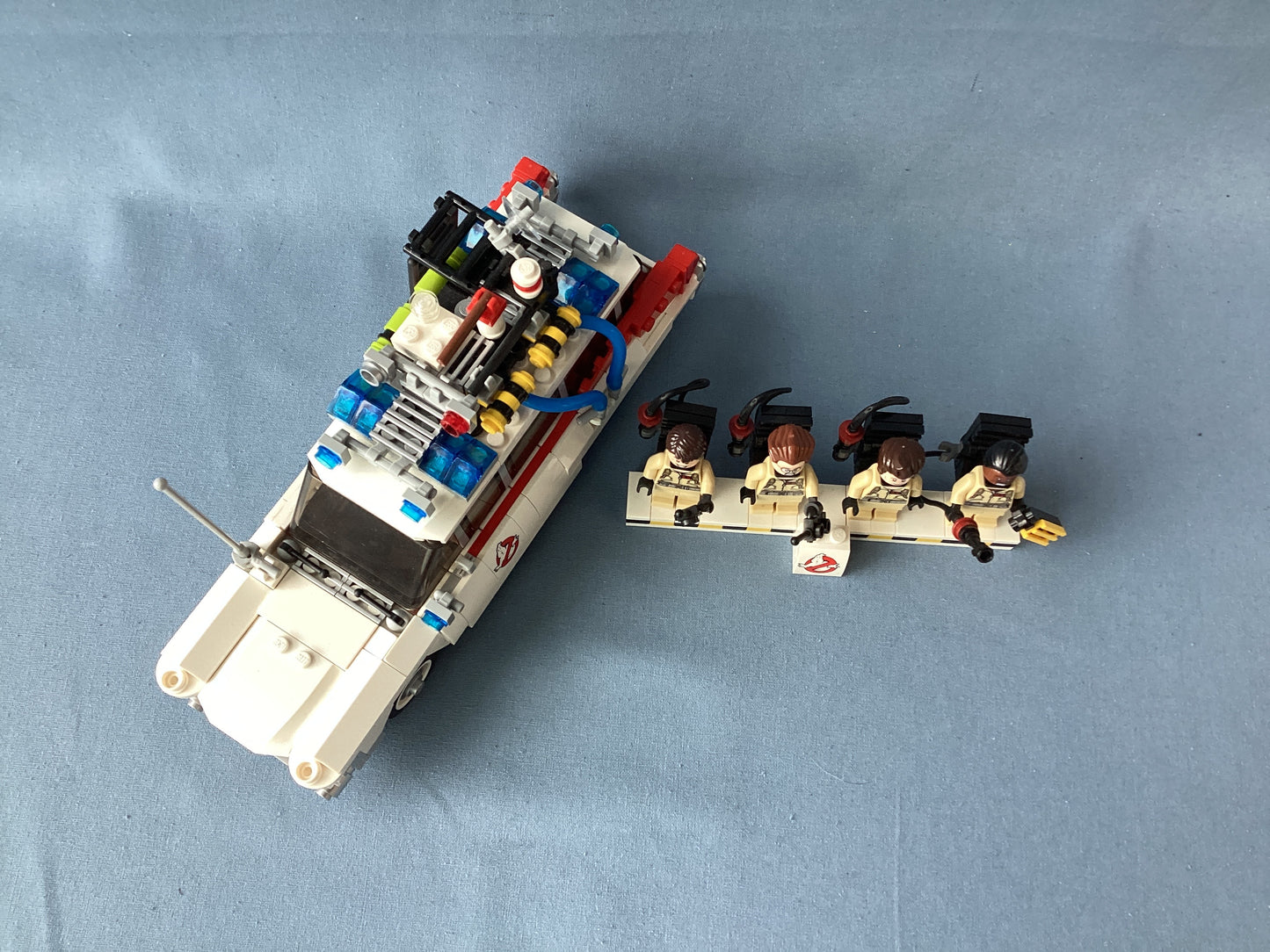 LEGO. Ghostbusters Ecto 1. 21108. Used