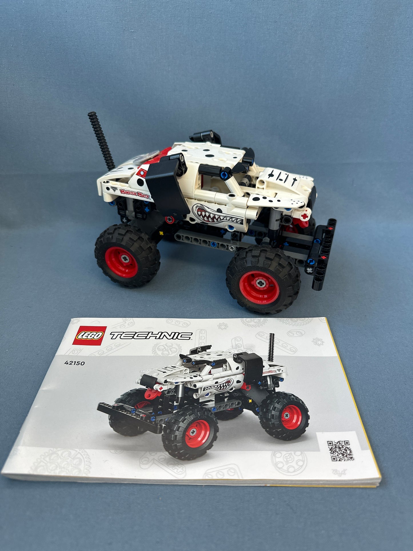 LEGO Technic. Monster Jam - Monster Mutt Dalmatian. 42150. (used)
