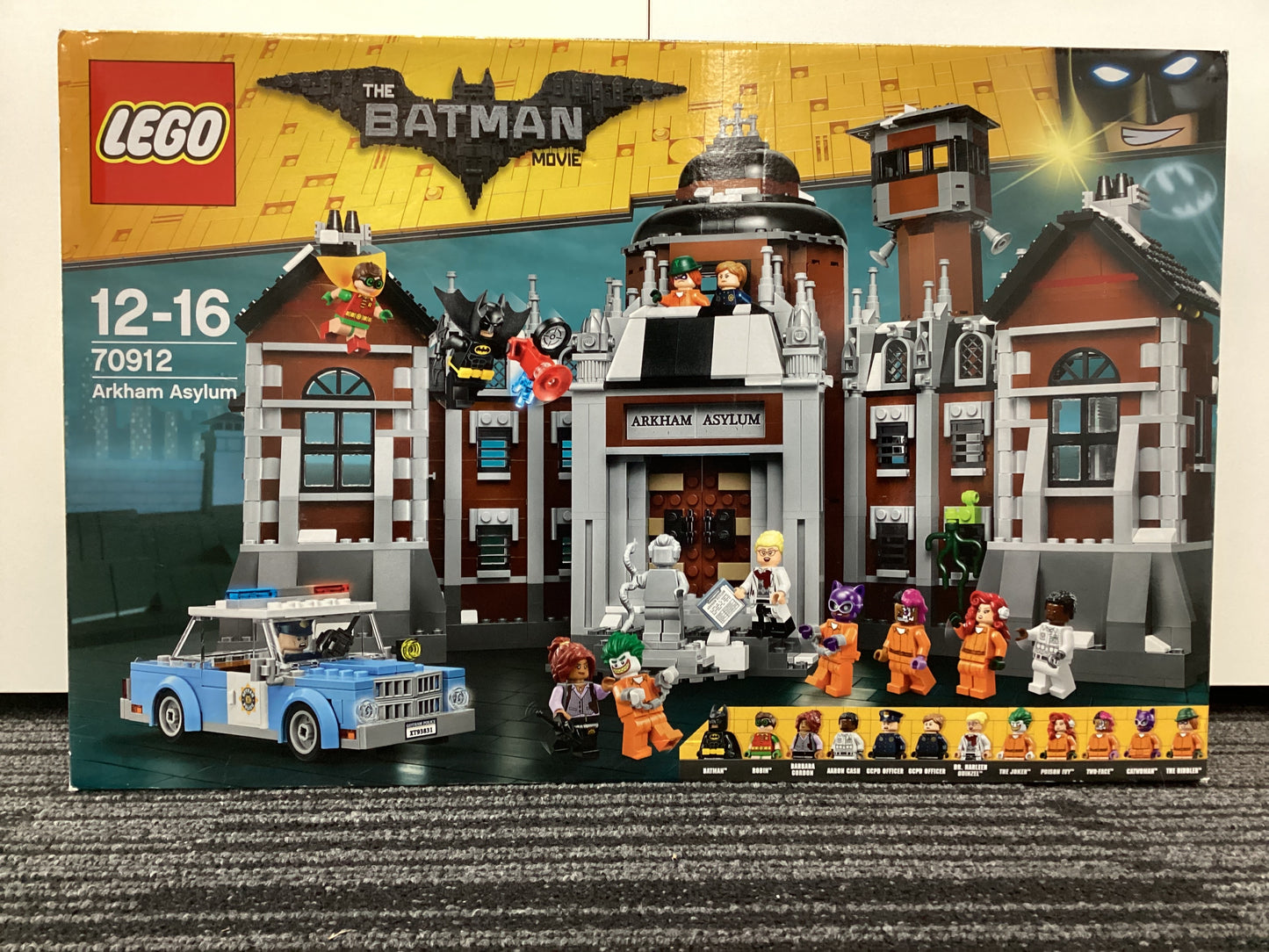LEGO. Arkham Asylum (The LEGO Batman Movie). 70912