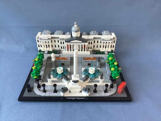 LEGO Architecture. Trafalgar Square. 21045. (used)