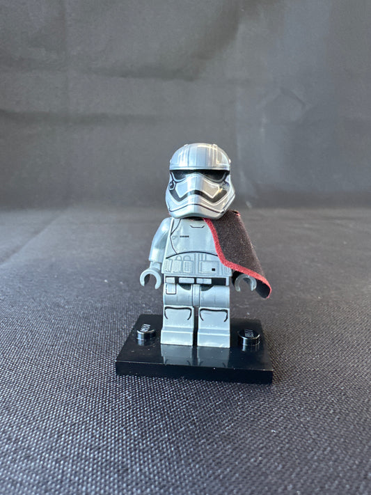 LEGO Star Wars Minifigure. Captain Phasma. sw0904