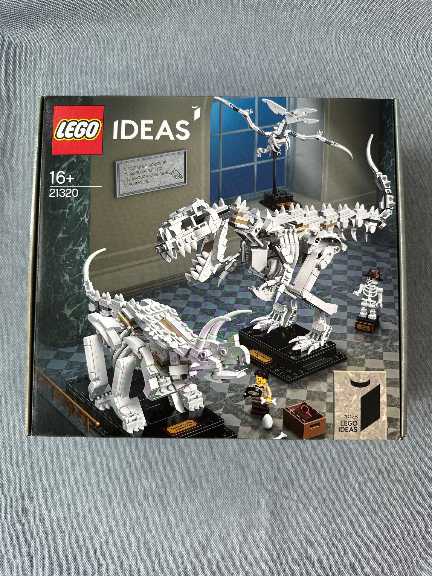 LEGO ideas. Dinosaur Fossils. 21320