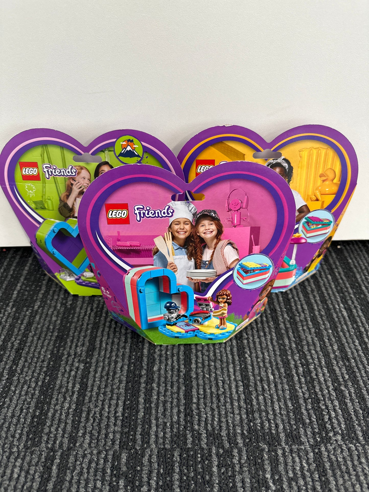 LEGO Friends Heart box.