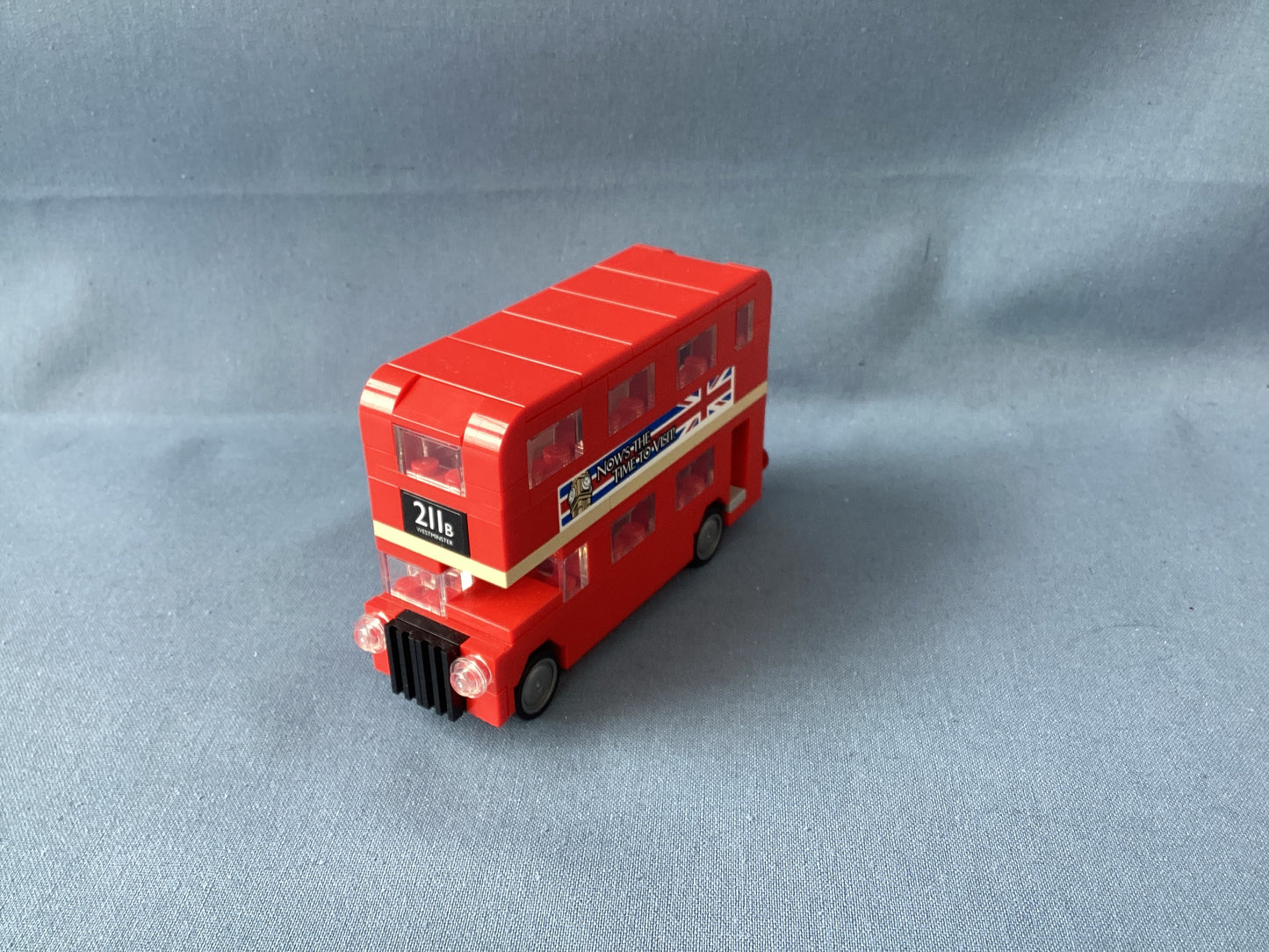 LEGO Creator. Mini London Bus. 40220. (Used w box)