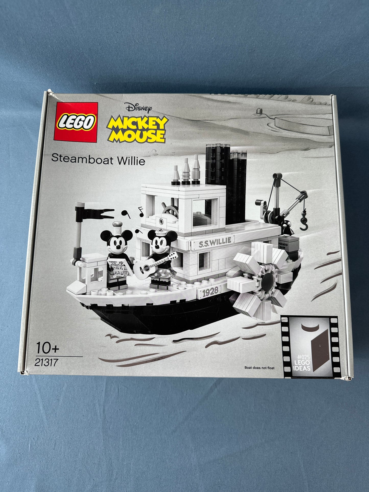 LEGO Ideas. Steamboat Willie. 21317. Used