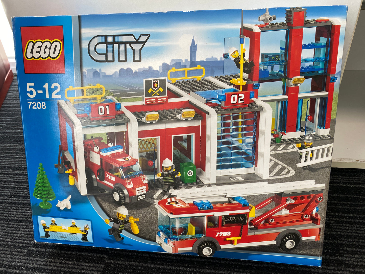 Lego City. Fire Station. 7208.
