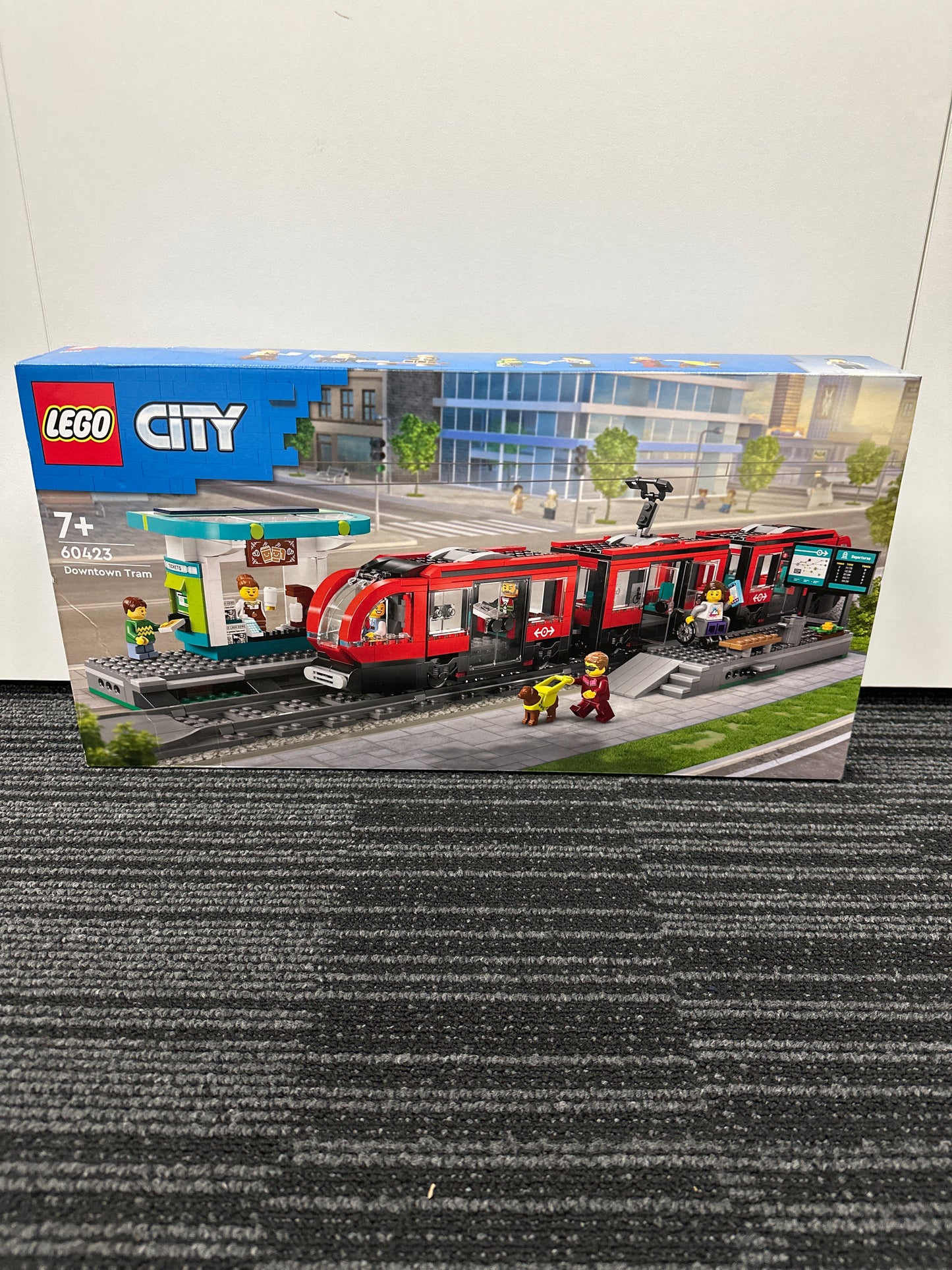 Downtown Streetcar. New. 60423