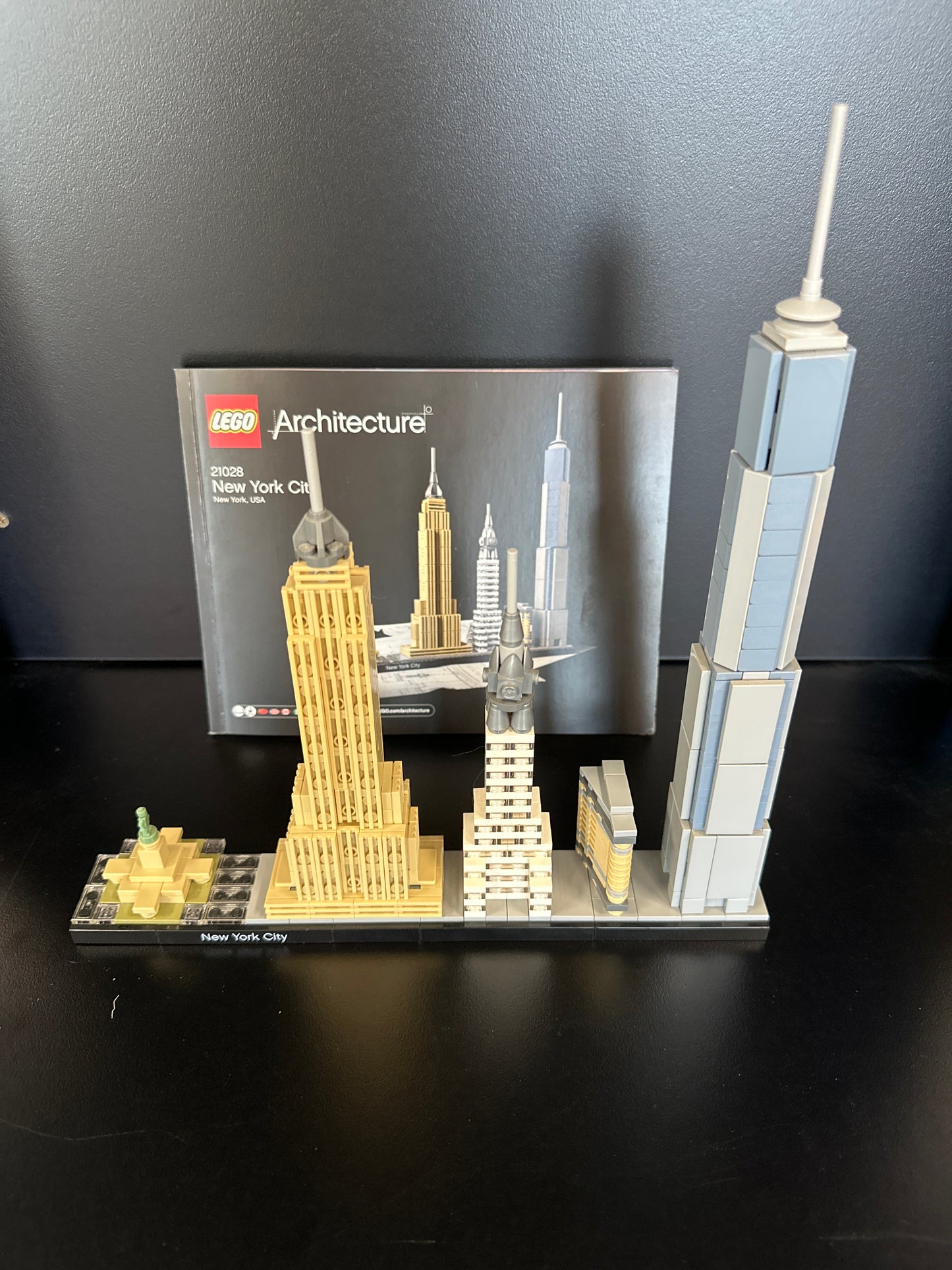 LEGO Architecture. New York City. 21028. Used