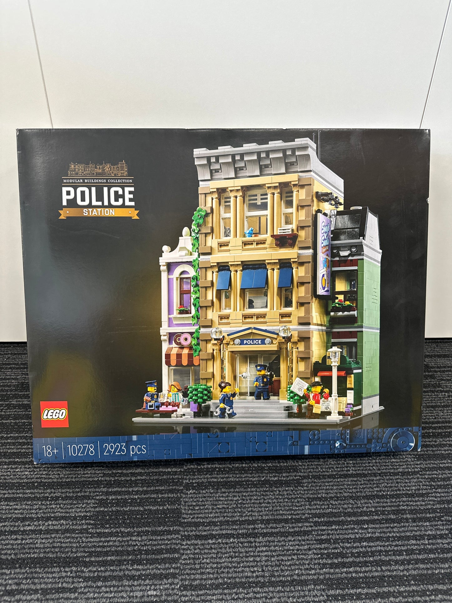 LEGO Modular Building. Police Station. 10278.