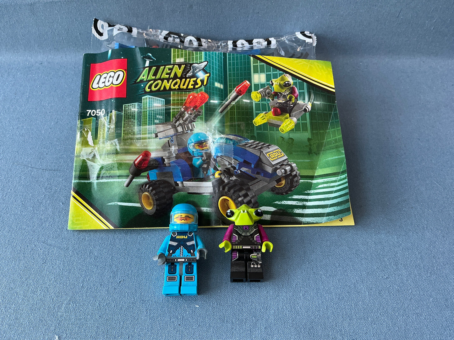 LEGO Alien Conquest. Alien Defender. 7050. (Used)