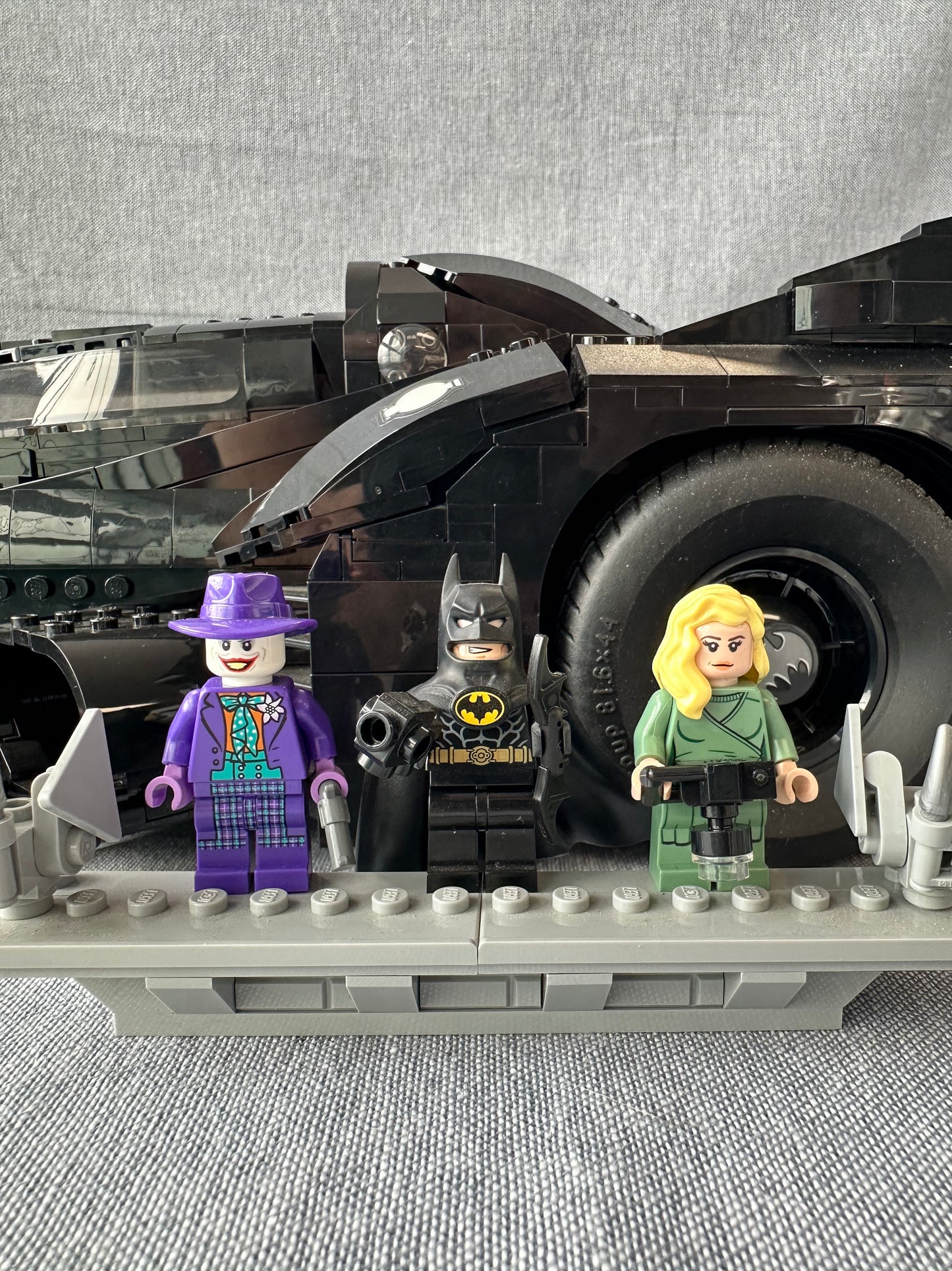 LEGO Batman. 1989 Batmobile. 76139. Used