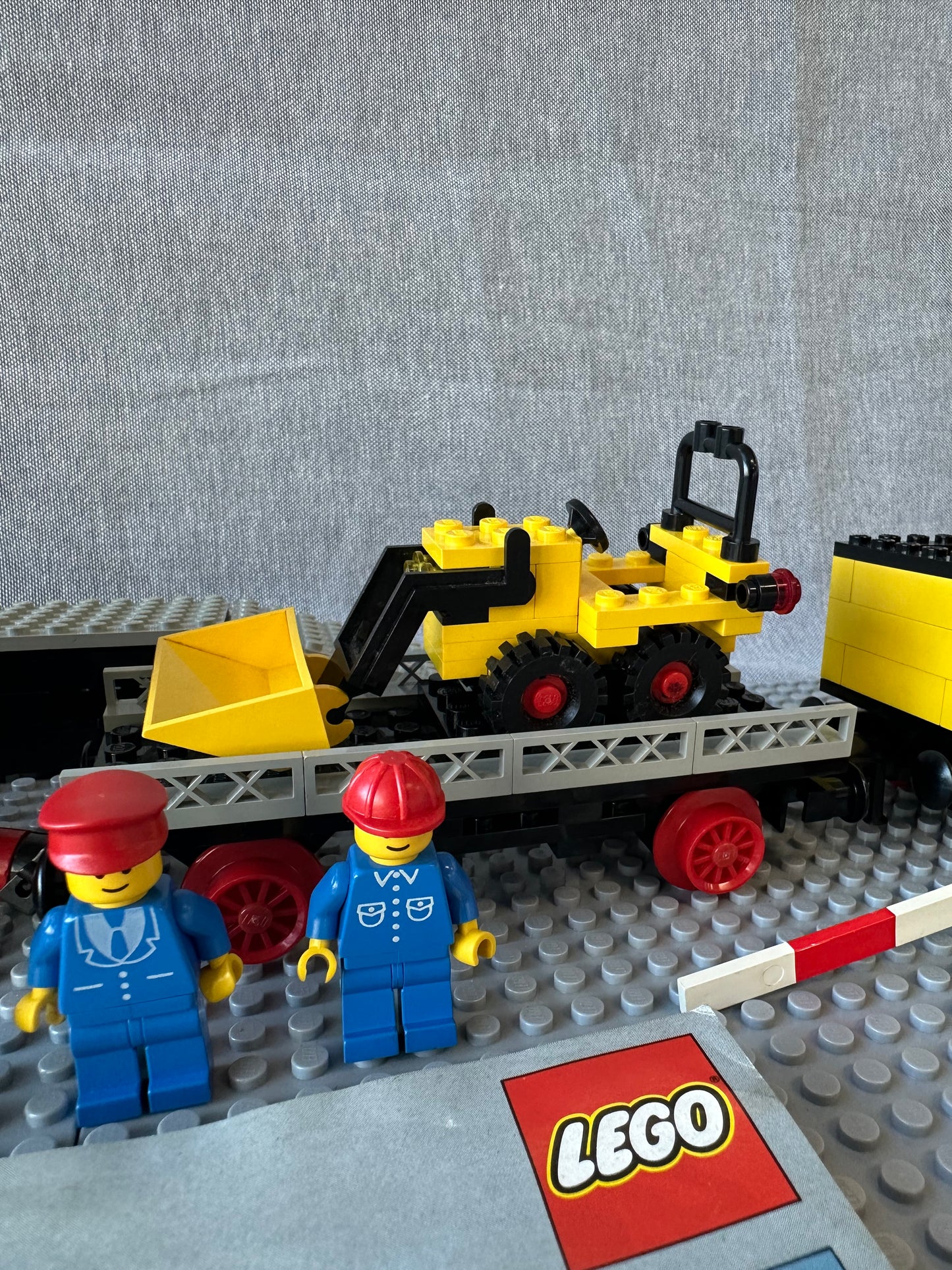 LEGO Train. 4.5v. Diesel Freight Train. (Battery). 7720. Used