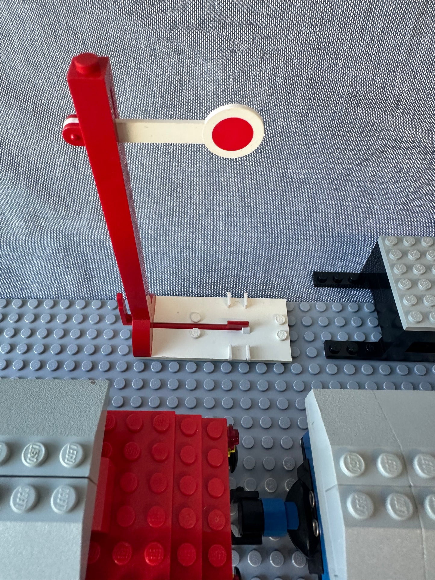 LEGO Train. 4.5v. Diesel Freight Train. (Battery). 7720. Used