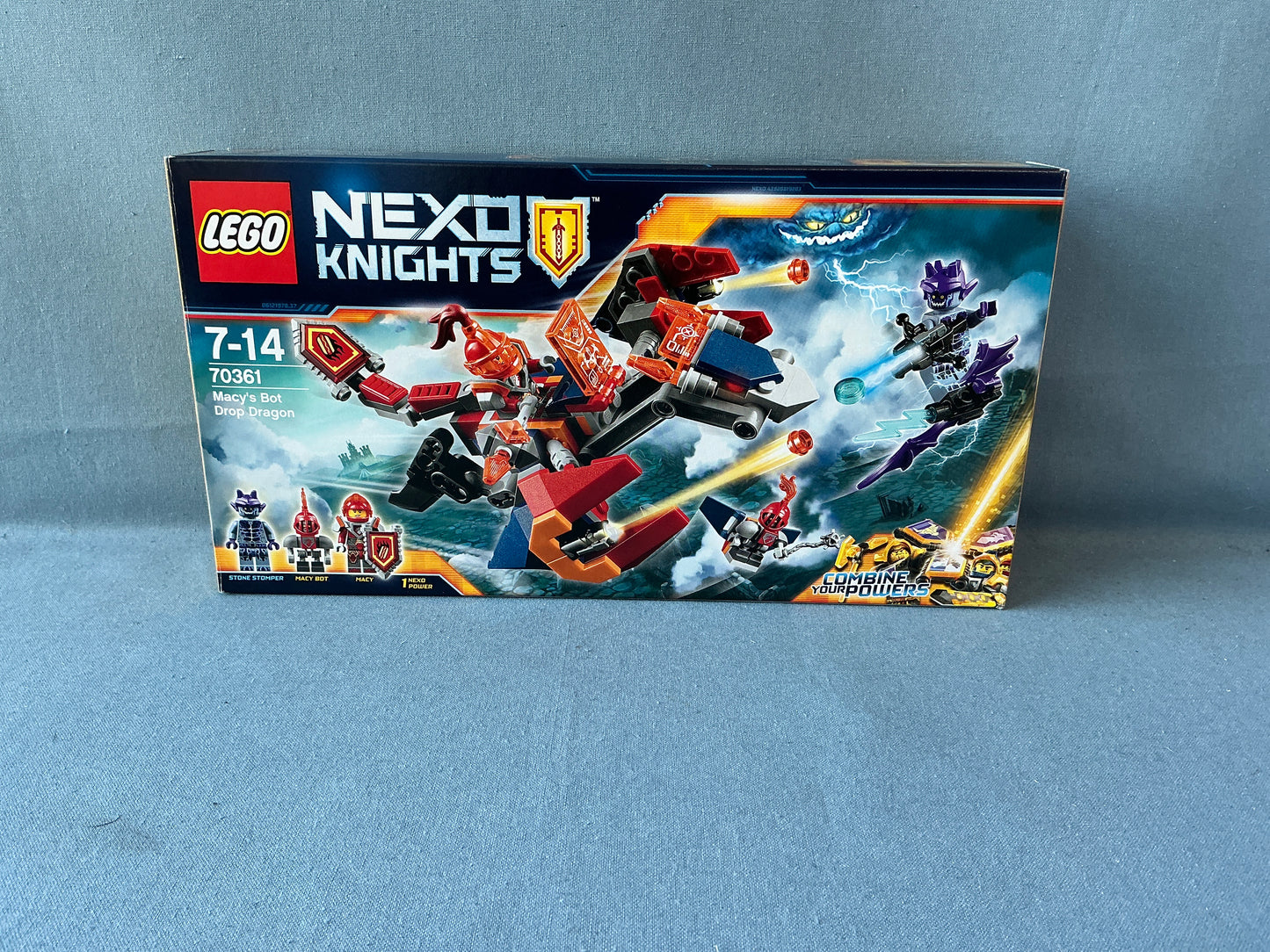 LEGO Nexo Knights. Macy’s Bot Drop Dragon. 70361. (Used)