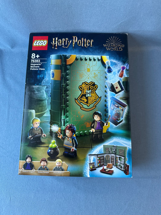 LEGO Harry Potter. Hogwarts Moment: Potions Class. 76383