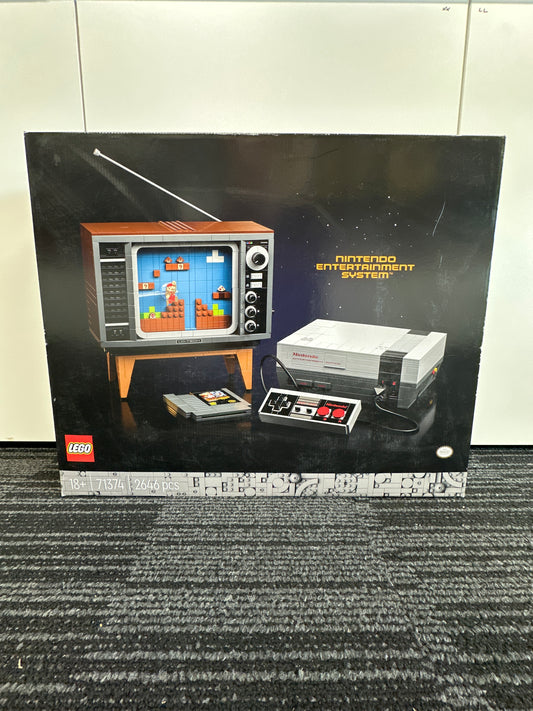 LEGO Super Mario. Nintendo Entertainment System. 71374.