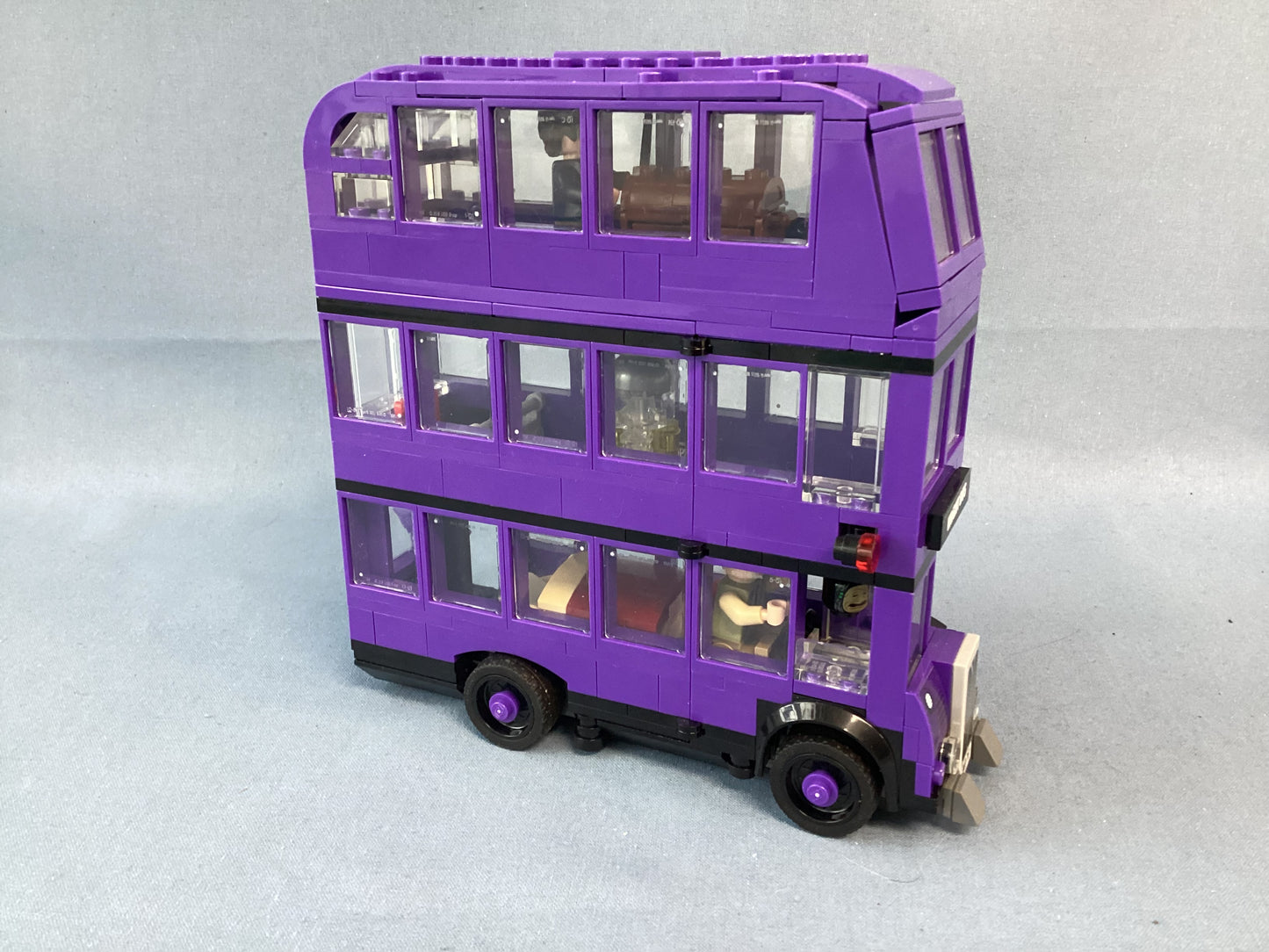 LEGO Harry Potter. The Knight Bus. 75957. (used)