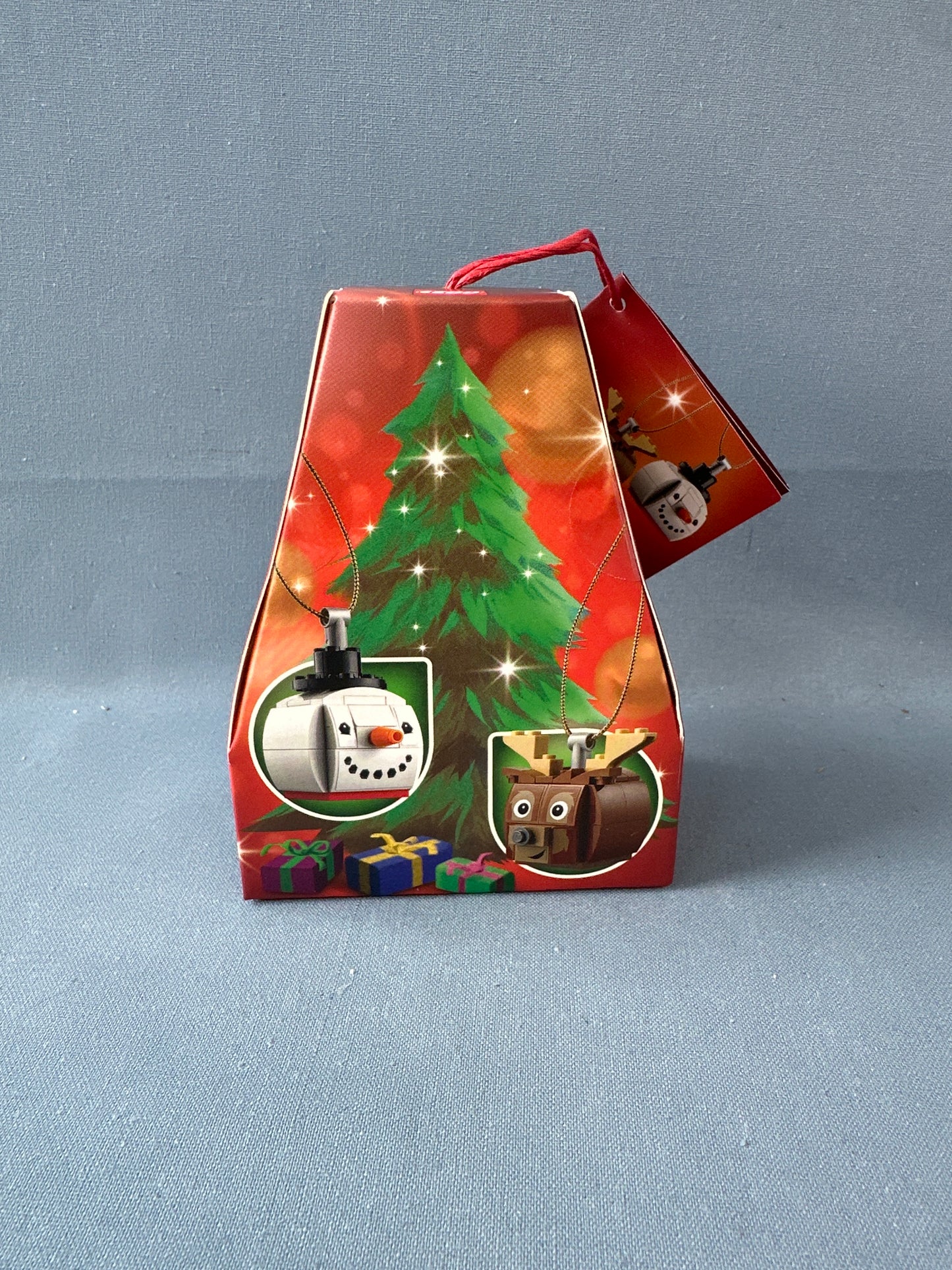 LEGO Exclusive. Snowman and Reindeer Ornament. 854050