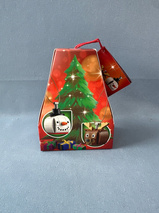 LEGO Exclusive. Snowman and Reindeer Ornament. 854050