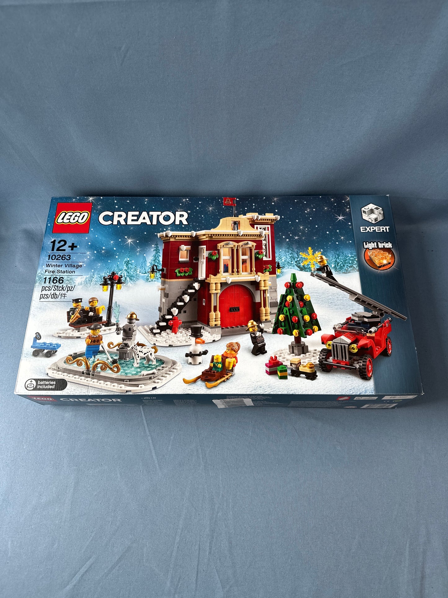 LEGO Creator. Winter Village Fire Station. 10263
