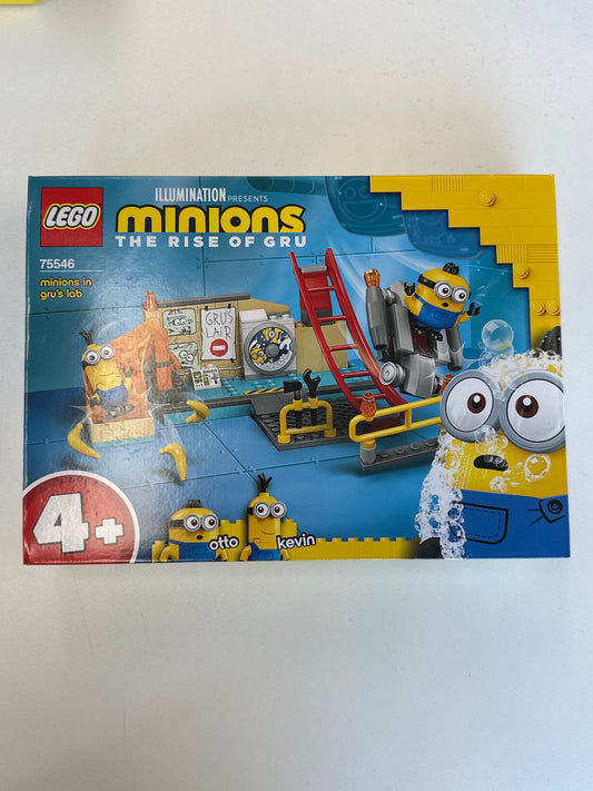 Minions in Gru’s lab. 75546. New