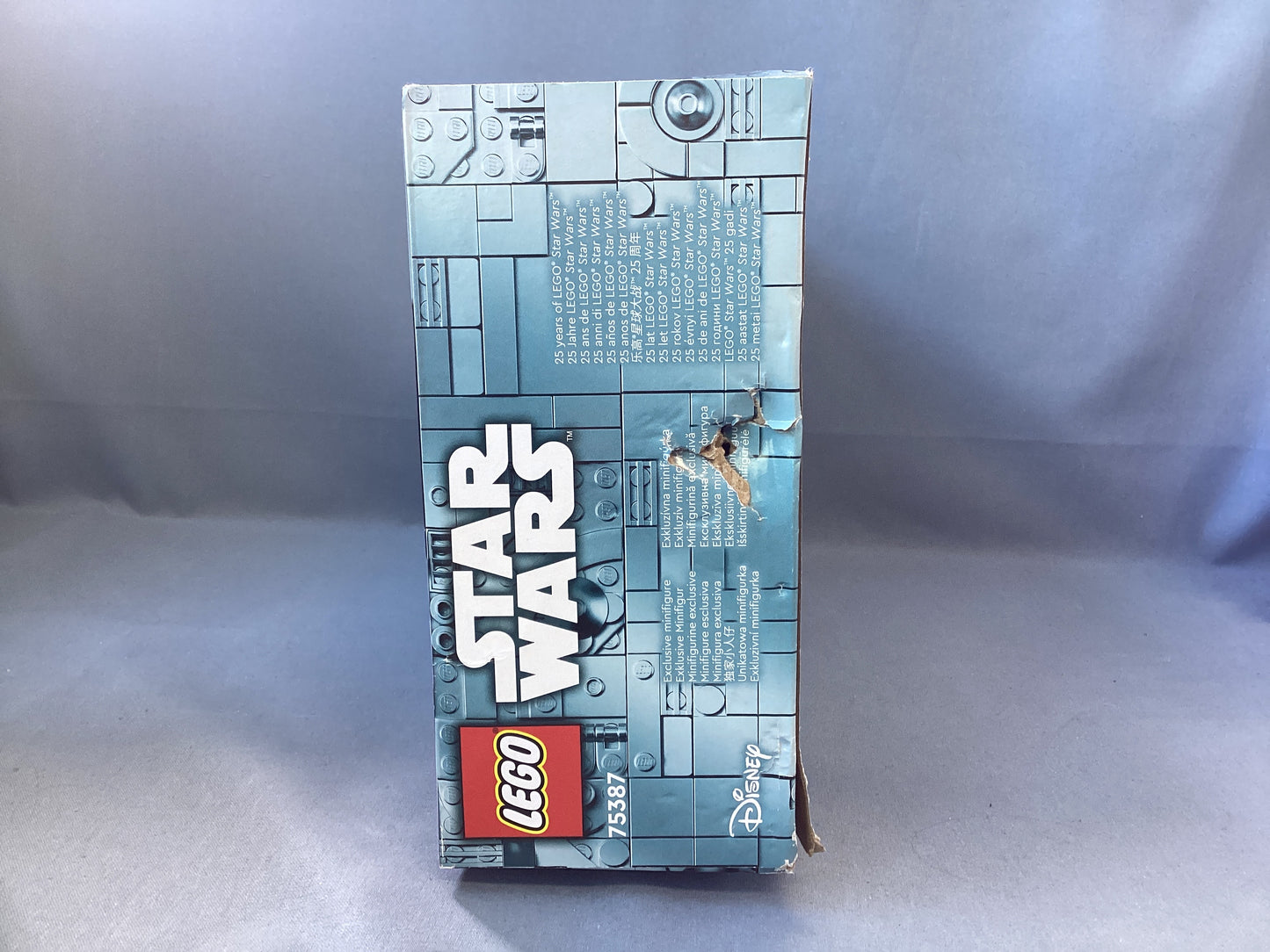 LEGO Star Wars. Boarding the Tantive IV. 75387. (Damaged Box)