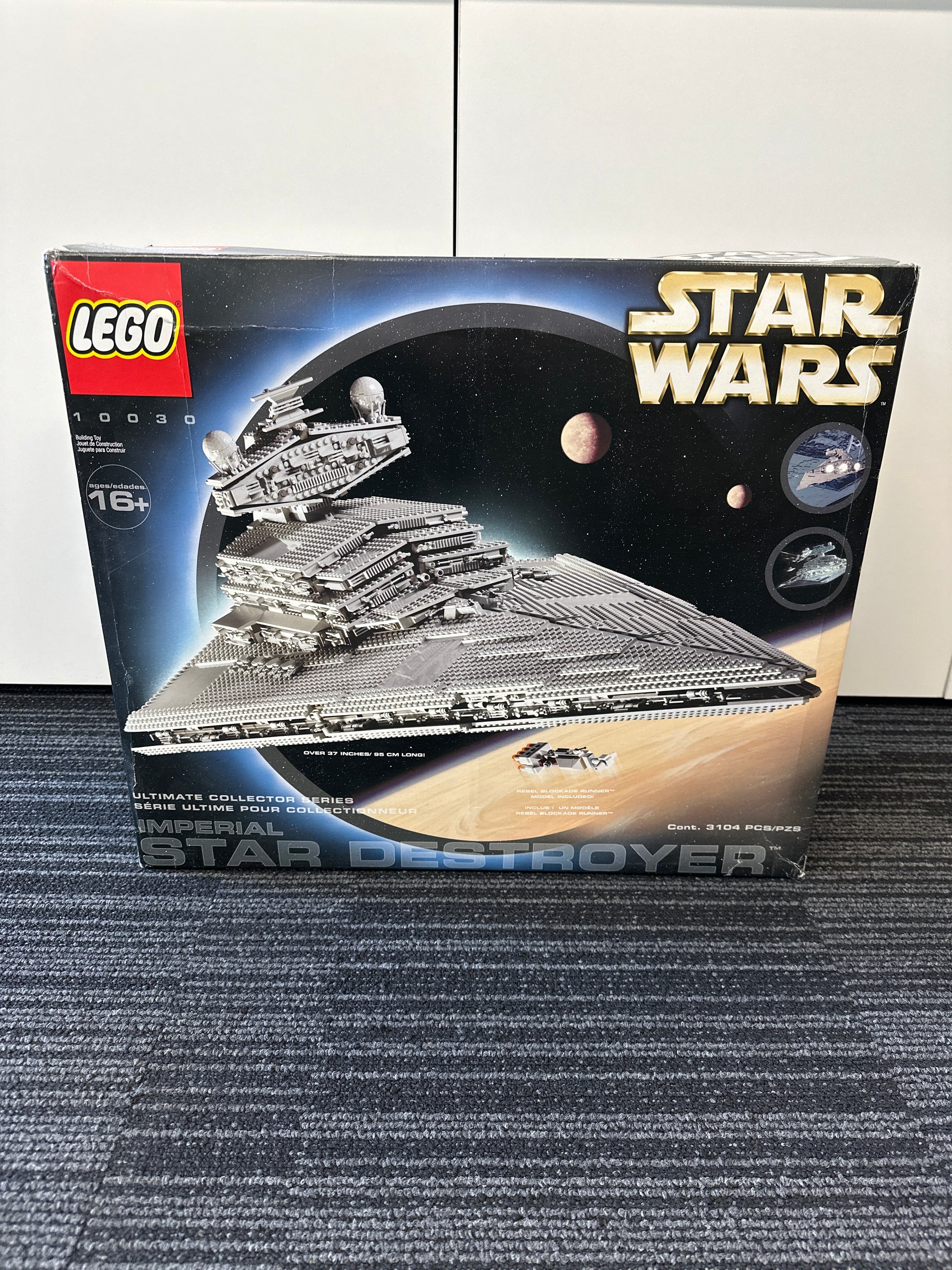 LEGO Star UCS Star – Brick Evolution