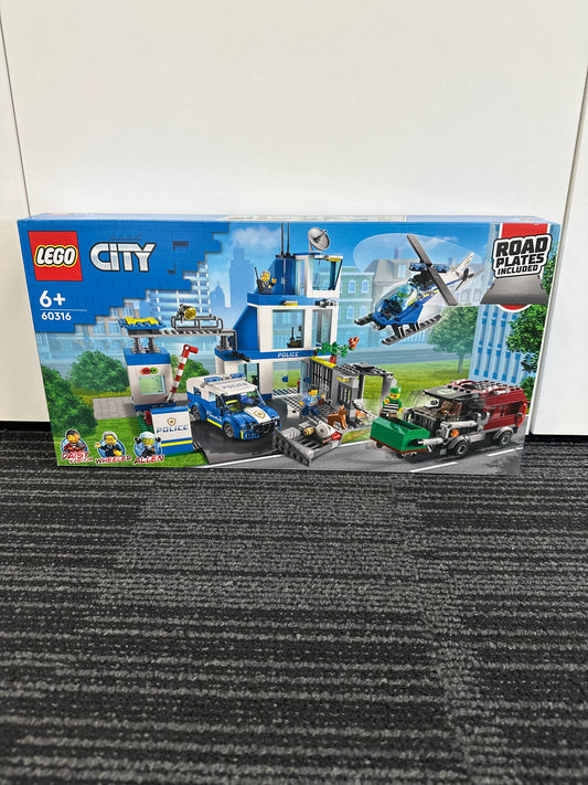 LEGO City. Police Station. 60316