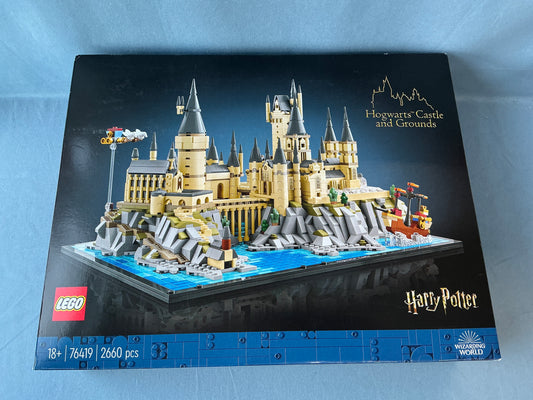 LEGO Harry Potter. Hogwarts Castle and Grounds. 76419