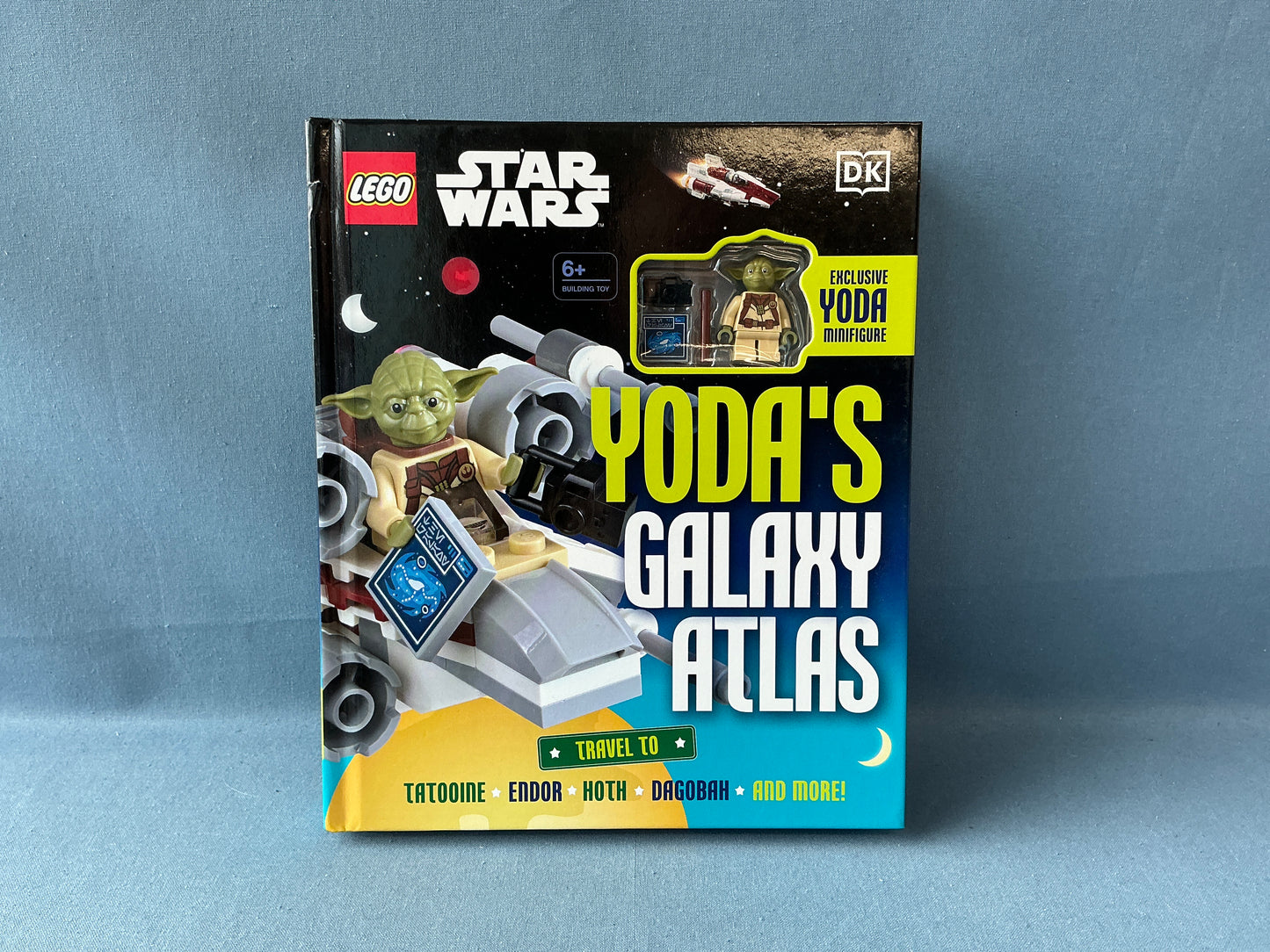 LEGO Star Wars book. Yoda’s Galaxy Atlas.
