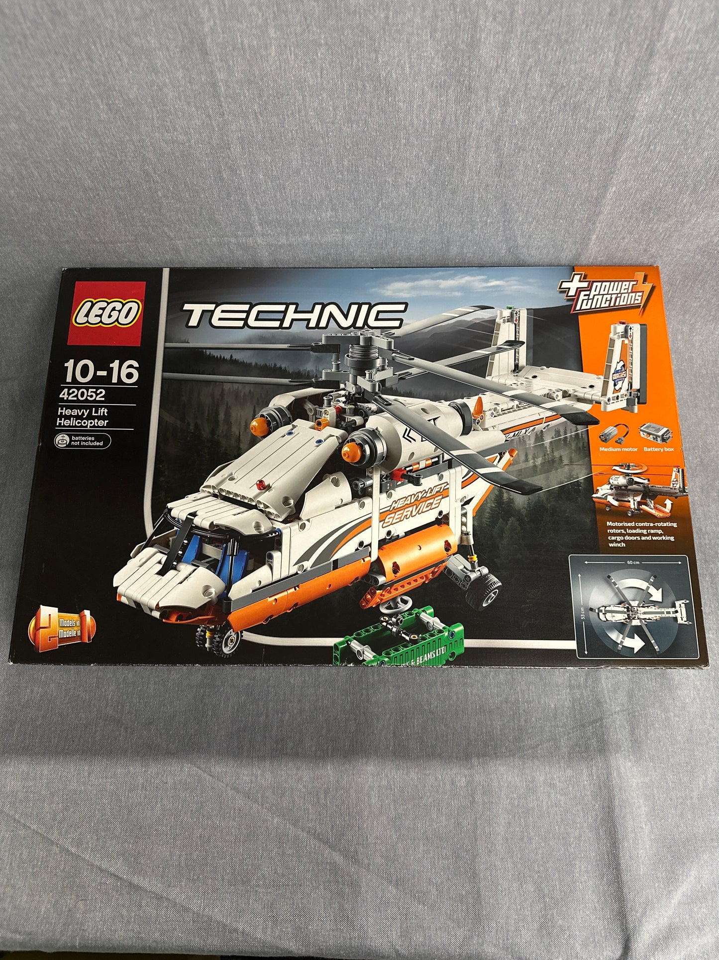 LEGO Technic. Heavy Lift Helicopter. 42052