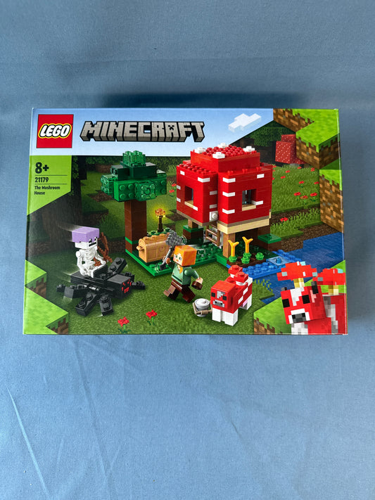 LEGO. Minecraft. The Mushroom House. 21179. (Used)