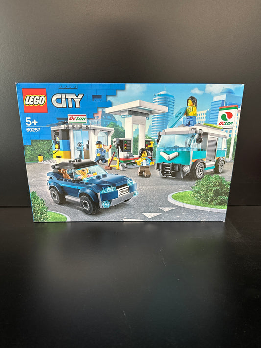 LEGO City. Service Station. 60257