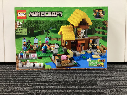 LEGO. Minecraft. The Farm Cottage. 21144.